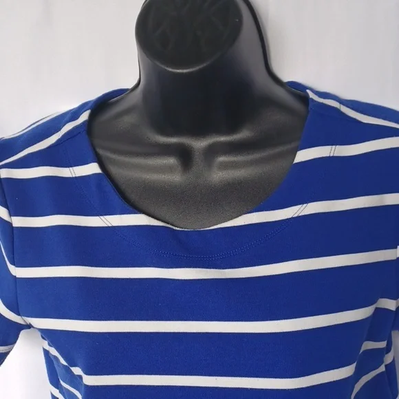 GAP Blue/white striped heavy tee dress with pockets, back zip, front pockets - Picture 2 of 8